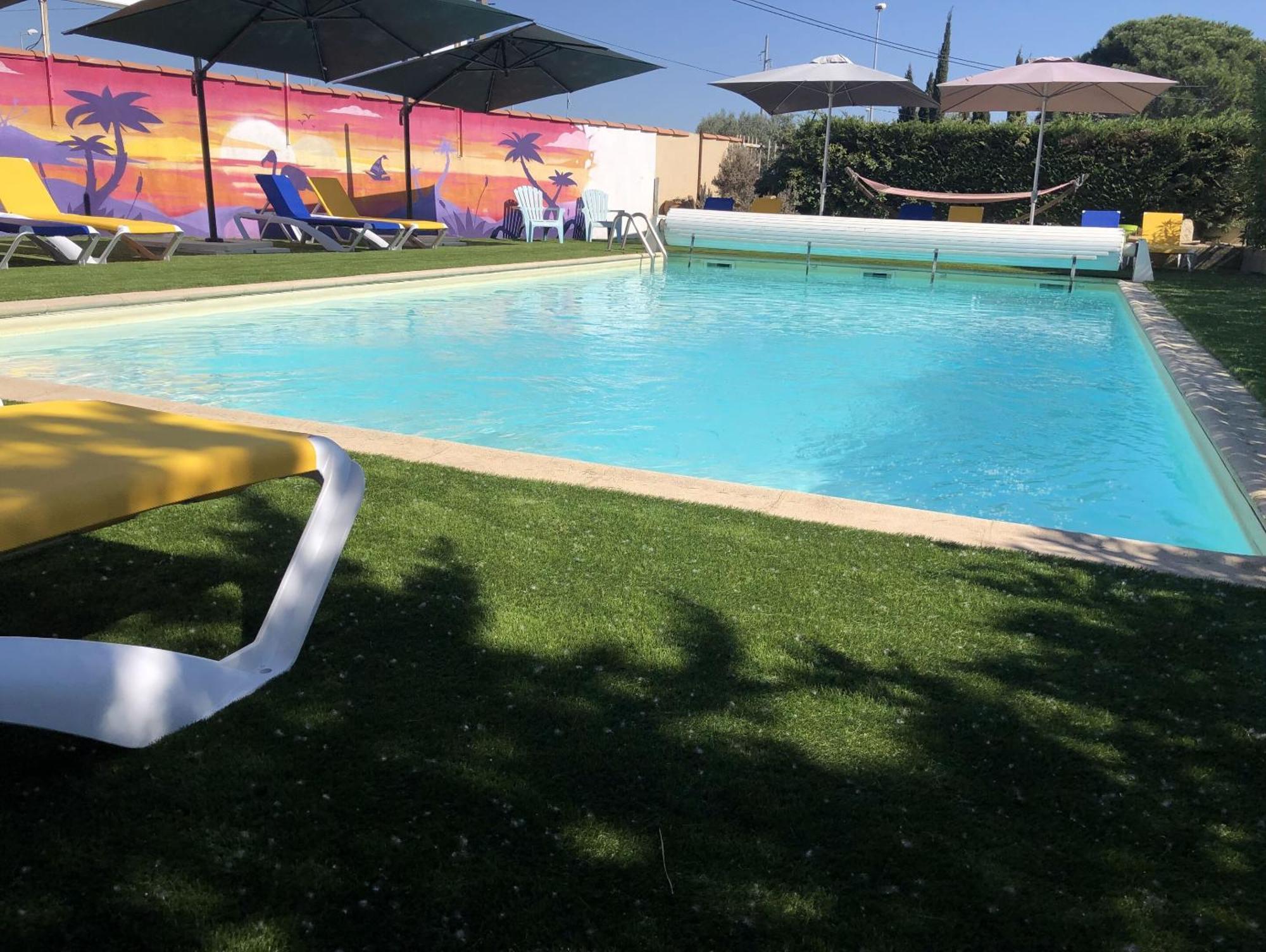 Hotel Des 4 Vents "Esprit Camargue" Aigues-Mortes Bagian luar foto
