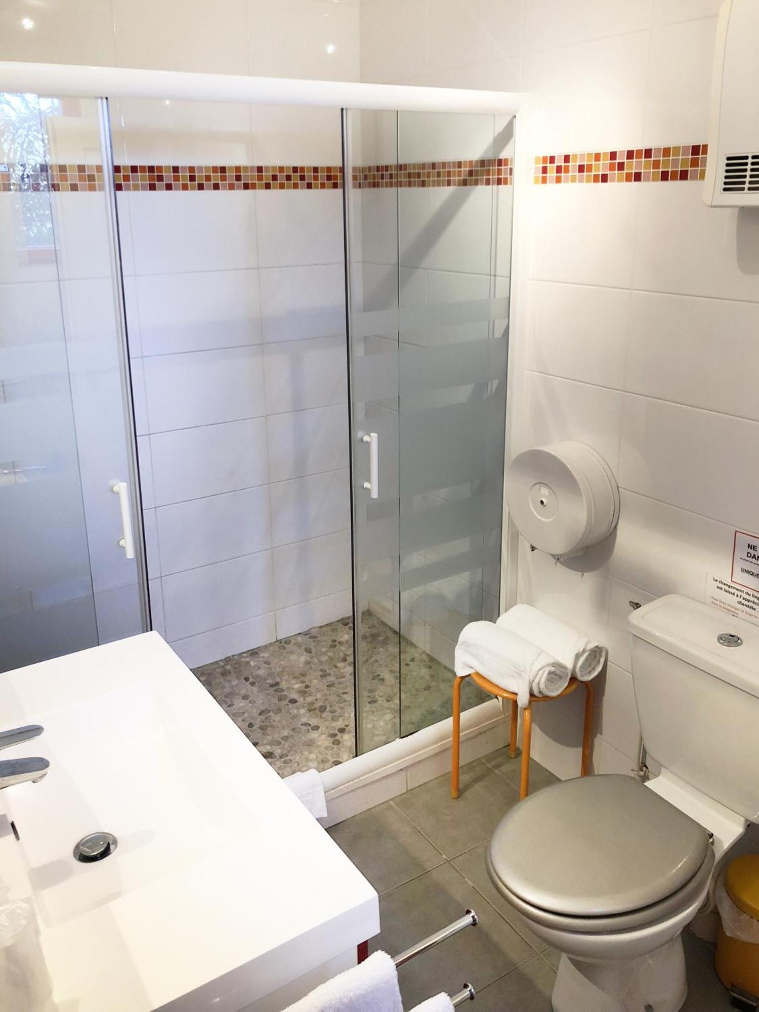 Hotel Des 4 Vents "Esprit Camargue" Aigues-Mortes Bagian luar foto