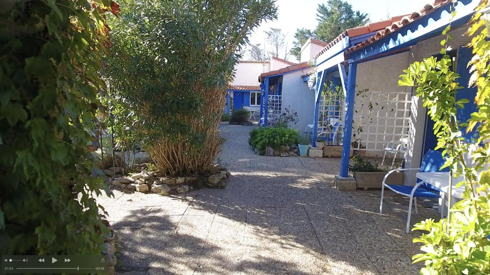 Hotel Des 4 Vents "Esprit Camargue" Aigues-Mortes Bagian luar foto