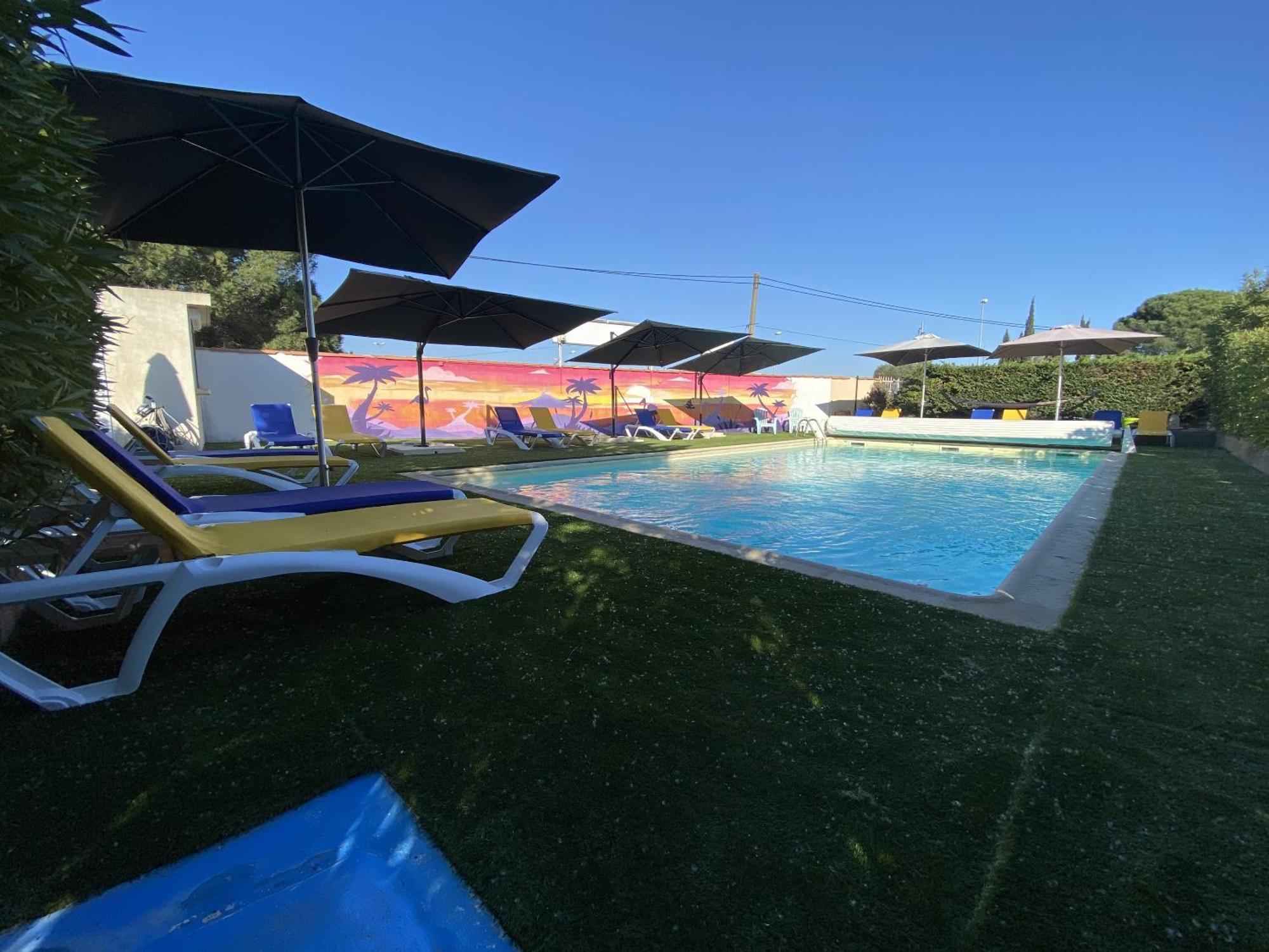 Hotel Des 4 Vents "Esprit Camargue" Aigues-Mortes Bagian luar foto