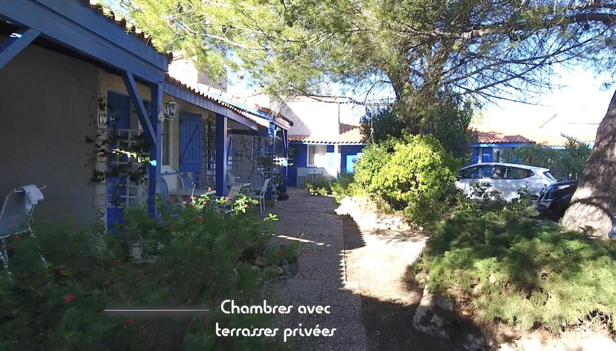 Hotel Des 4 Vents "Esprit Camargue" Aigues-Mortes Bagian luar foto